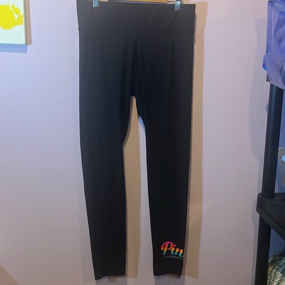 Pink Ultimate Black Leggings s size medium Victoria Secret‎ - Picture 1 of 6